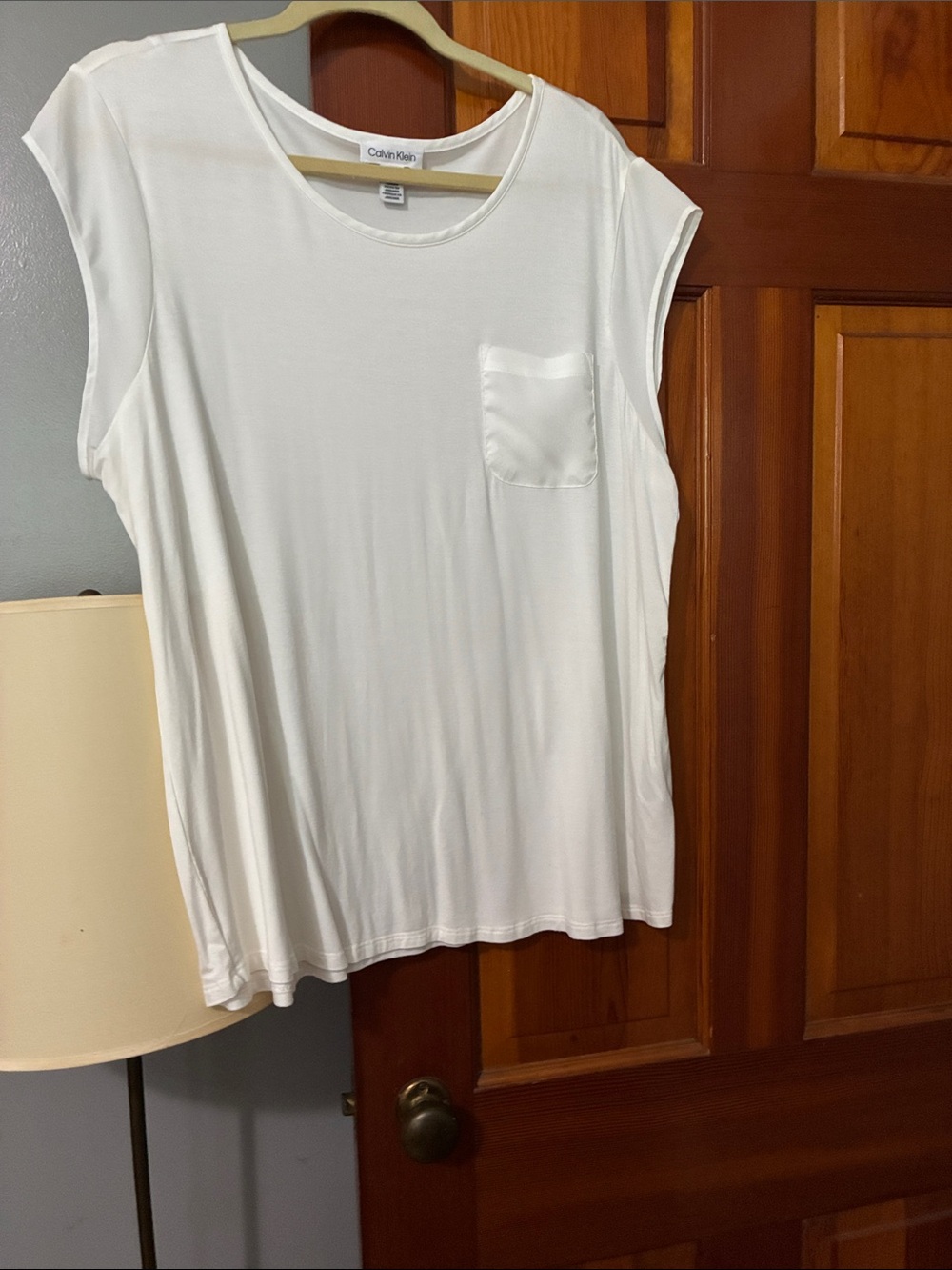 Calvin Klein Women's White Sleeveless Pocket Tank